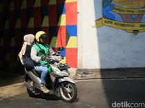 Tok! Menteri UMKM Pastikan Ojol Dapat Subsidi BBM