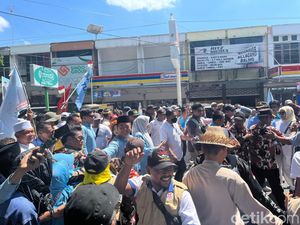 Iqbal-Dinda Daftar Jadi Cagub-Cawagub ke KPU NTB