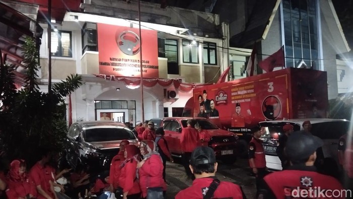Kantor PDIP Jabar di Kota Bandung..