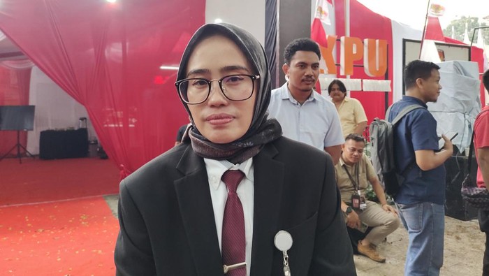 Ketua KPU Lebak Dewi Hartini