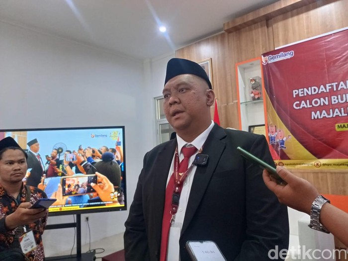 Ketua KPU Majalengka Teguh Fajar Putra Utama.
