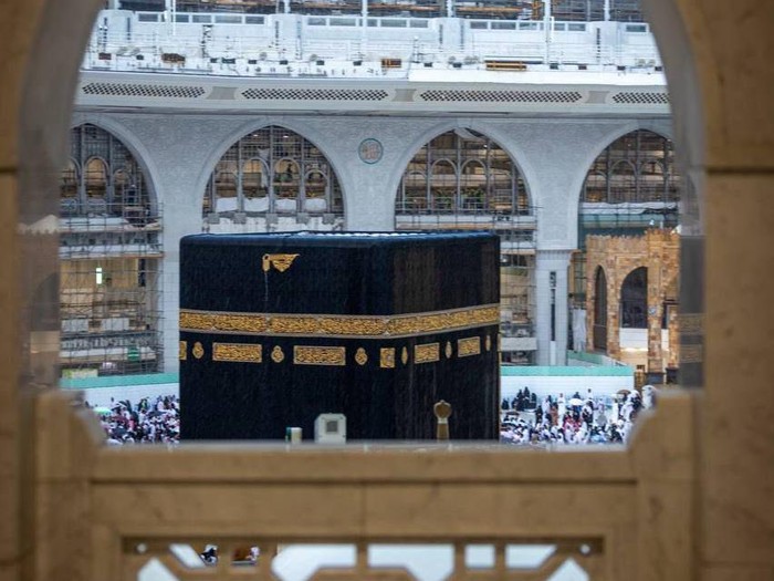 Masjidil Haram saat Hujan