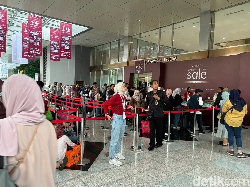 Modinity Gelar Warehouse Sale di JCC, Buttonscarves Diskon Besar-besaran