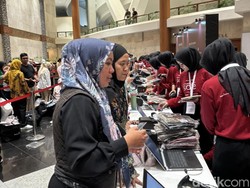 7 Foto Modinity Warehouse Sale 2024, Borong Produk Bisa Dapat Mobil Listrik