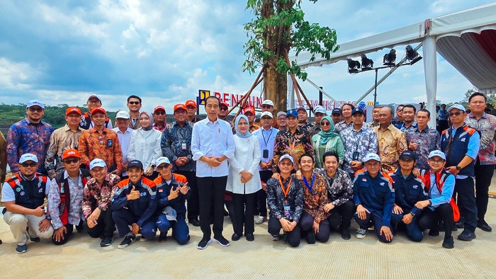 Peresmian Bendungan Leuwikeris