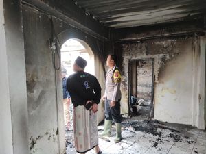 Dini Hari Mencekam di Ponpes Sukabumi gegara Asrama Santri Terbakar