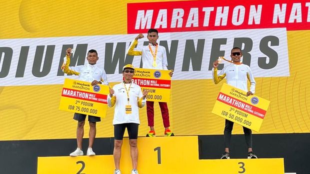 Pratu Laode Syafrudin juara 1 Maybank Marathon 2024 di Bali.