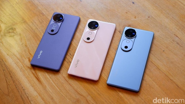Vivo V40 Vivo V40