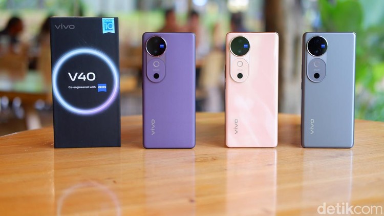 Vivo V40 Vivo V40
