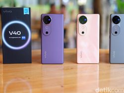 Unboxing Vivo V40, Bawa Kamera Zeiss dan Tampilan Mewah