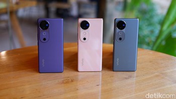 V40 tidak hanya memiliki desain yang tipis, tetapi juga dilengkapi dengan IP68 & IP69 Dust and Water Resistance untuk ketahanan terhadap debu dan air yang memastikan durabilitas tetap terjaga di berbagai kondisi. Foto: Adi Fida Rahman/detikINET