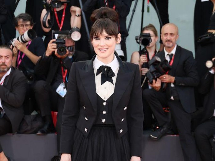 VENICE, ITALY - AUGUST 28: Winona Ryder attends the red carpet for Beetlejuice Beetlejuice during the 81st Venice International Film Festival at on August 28, 2024 in Venice, Italy.  (Photo by JB Lacroix/FilmMagic)