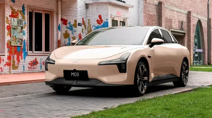 Xpeng Mona M03