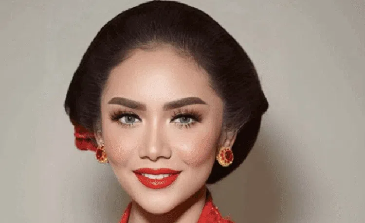 Bingkai Sepekan: Kala Artis Mengadu Nasib di Pilkada 2024