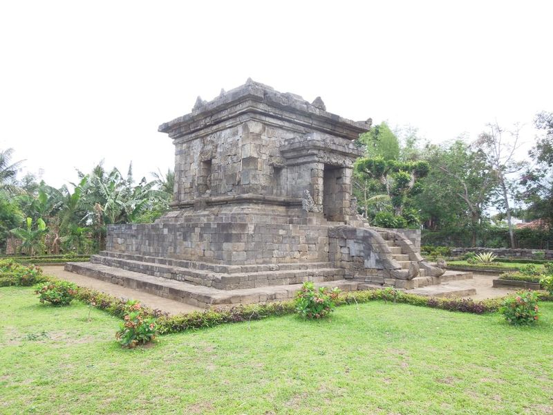 Candi Badut