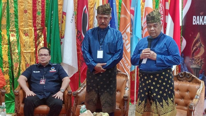 Edy Natar-Bibra saat mendaftar (Foto: Dok Istimewa)