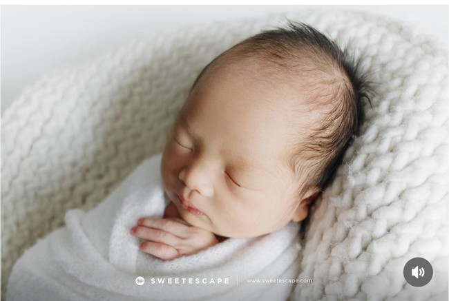 Paras baby Jayden juga tak kalah mencuri atensi. Banyak yang memuji dan menyebutnya sudah tampan sejak lahir. Foto: Instagram/@jonathanchristieofficial