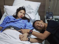 Foto Shanju Istri Jonathan Christie Lahiran Anak ke-1, Paras Bayinya Disorot