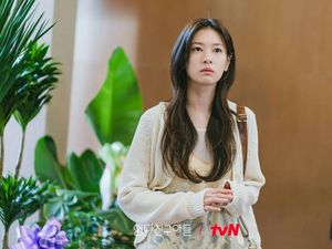 8 Drama Korea Terbaik Jung So Min, Pemain Love Next Door Pemotretan di Bali
