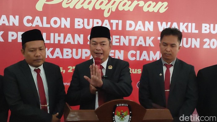 Ketua KPU Ciamis Oong Ramdani.