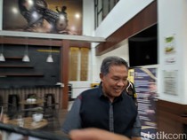 Mantan Bupati Lombok Barat Diperiksa Terkait Dugaan Korupsi LCC