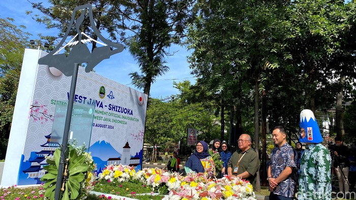 Peresmian Monumen Sister Province di Lapangan Gasibu, Kota Bandung, Jumat (30/8/2024).