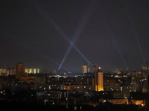 Makin Panas, Rudal Rusia Hantam Ibu Kota Ukraina