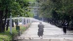 Saat Jakarta Hadapi Puncak Musim Kemarau