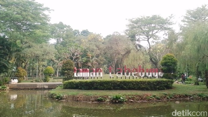 Taman Tabebuya di Jagakarsa, Jakarta Selatan