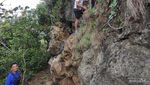 Ini Pantai Bengkung Malang dari Atas Bukit, Indah Sekali