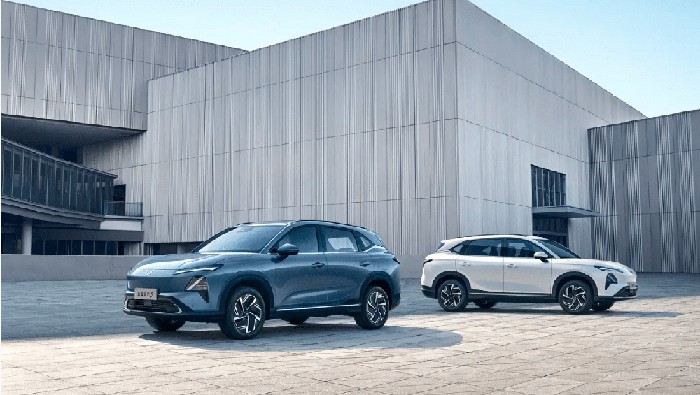Wuling Starlight S meluncur di China, ada pilihan mesin listrik dan hybrid