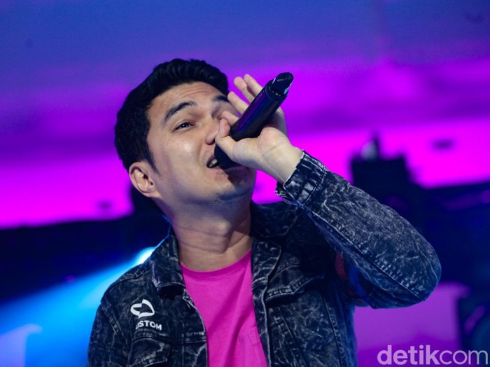 Aldi Taher di Emeron Hijab Hunt 2024