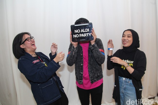 Acara ini didukung oleh Emeron Hijab Shampoo, Shopee Indonesia, Bank Syariah Indonesia, Social Media KipasKipas, EZnet by Telkomsel Internet Mudah Murah Untuk Seisi Rumah, Casio dan GIS Travel Sahabat Umroh dan Haji Anda. (Foto: Andhika Prasetia/detikcom)