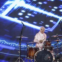 Dian Anggun Larasati merupakan finalis yang berbakat dalam bermain drum. ia adalah seorang musisi wedding dan event juga owner dan guru di sekolah musik.  Foto: Detikcom