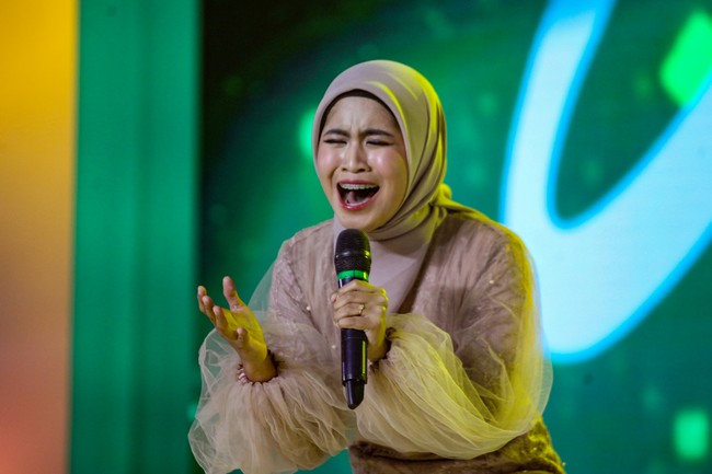 Bilqista Ratu Jini membuat juri dan penonton terpukau dengan kemampuannya bernyanyi. Bilqis sebelumnya memang sudah sering memenangkan berbagai lomba nyanyi. Foto: Detikcom