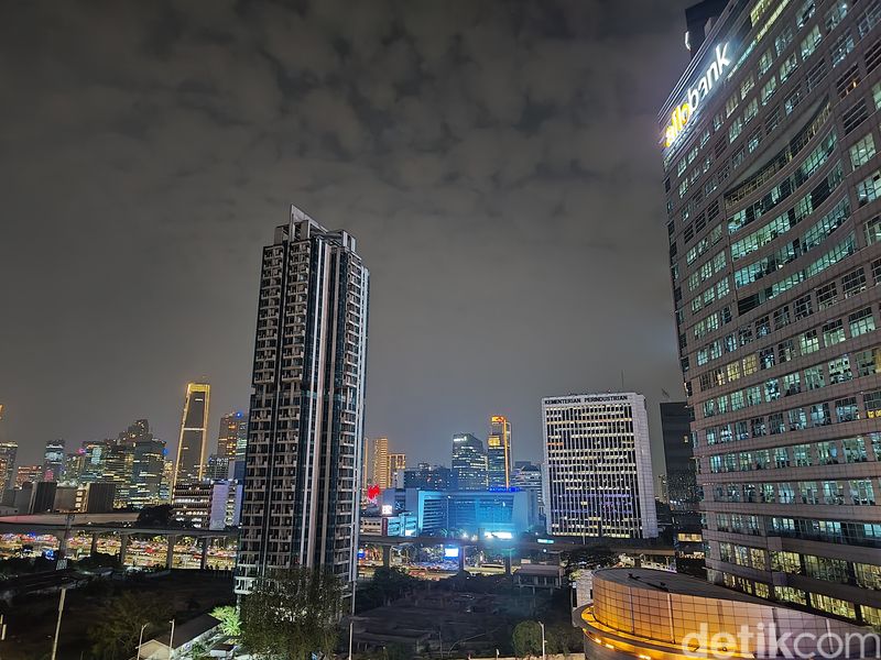 Benchmark dan Kamera Asus Zenfone 11 Ultra