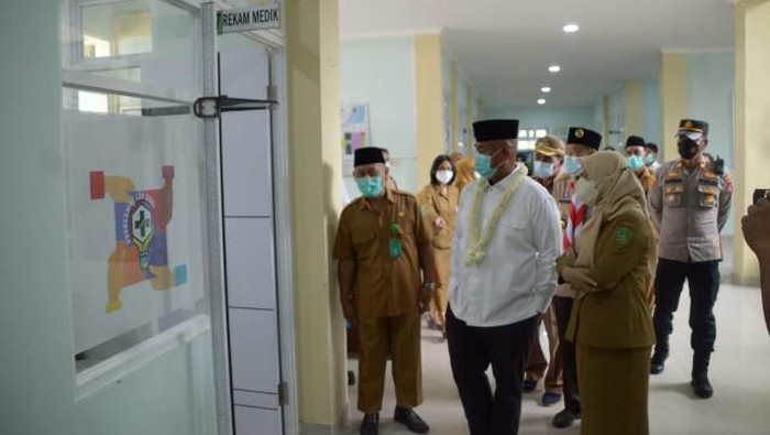 Bupati Kukar Edi Damansyah meninjau rumah sakit di Kukar. Dokumen Istimewa