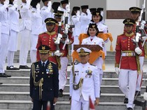 Momen Duplikat Bendera Pusaka Merah Putih Kembali ke Jakarta