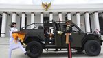 Momen Duplikat Bendera Pusaka Merah Putih Kembali ke Jakarta