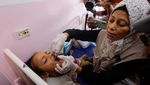 Ekspresi Anak-anak Gaza Saat Divaksin Polio