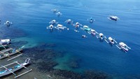 Dinas Pariwisata Provinsi Gorontalo menggelar Festival Hiu Paus untuk pertama kalinya sebagai sarana promosi ekosistem pariwisata yang terintegrasi dengan kelestarian lingkungan berkelanjutan.