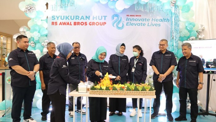 Foto: Syukuran 26 tahun RS Awal Bros Group (Dok RS Awal Bros Group)