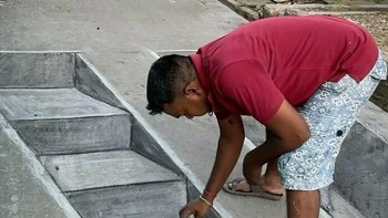 Kalau nggak tahu itu cuma gambar kapur, mungkin detikINET bakal tertipu. Foto: chandanartacademy via Bored Panda