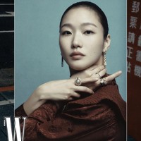 Sebelumnya pada Rabu (24/7/2024), Kim Go Eun terbang ke Taiwan untuk melihat koleksi perhiasan Chanel Haute Joaillerie Sport 2024 yang dipamerkan di Taipei Music Center. Foto: dok. W Korea