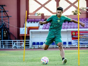 Bahrain Vs Indonesia: Malik Risaldi Debut, Pelipis Berdarah