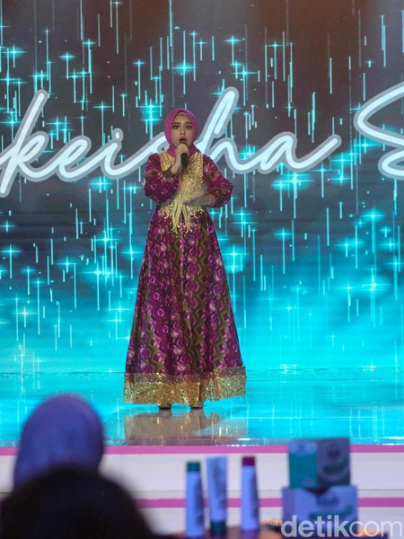 Kenal Lebih Dekat dengan Nakeisha Syifa, Juara 1 Emeron Hijab Hunt 2024 Kenal Lebih Dekat dengan Nakeisha Syifa, Juara 1 Emeron Hijab Hunt 2024