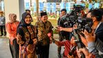 Jalani Pemeriksaan Kesehatan, Cagub-Cawagub Jawa Barat Saling Sapa
