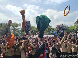 Kolosal Medar Kaulinan Lembur Meriahkan Hari Pramuka di Ciamis