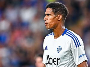 Raphael Varane Pertimbangkan Pensiun