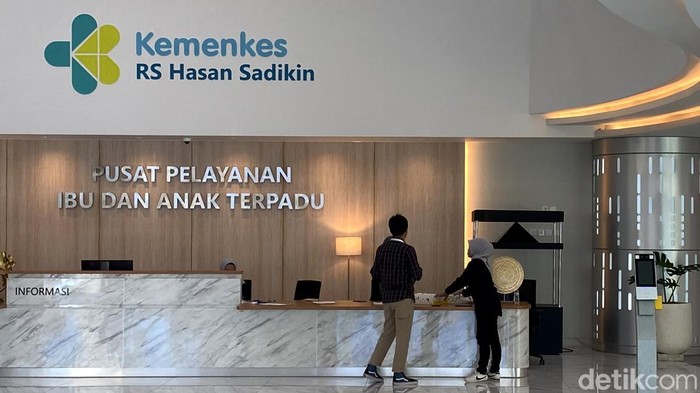 Rumah Sakit Hasan Sadikin (RSHS) Kota Bandung.